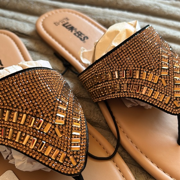 Muk Luks Luk*Ees NWT Brown/Tan Rhinestone Sandals XL 11-12 Gorgeous So Chic New - Picture 6 of 13